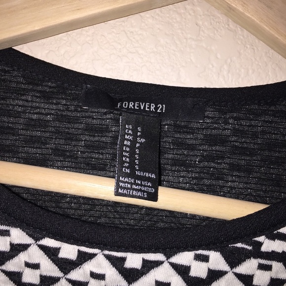 New long sleeve crop - Picture 2 of 3